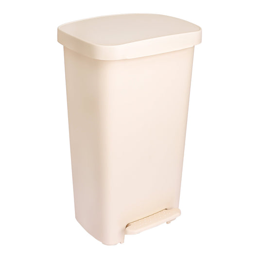 WASTECAN, STEP-ON RECTGL PLAS BGE 52QT