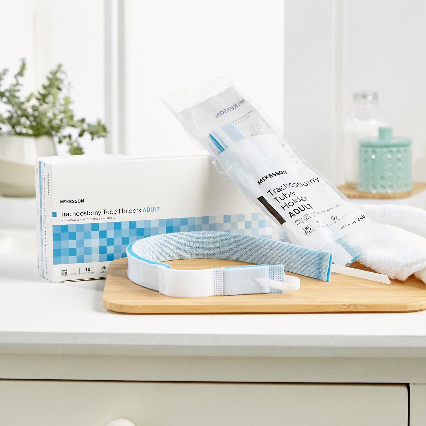 HOLDER, TRACH TUBE LF (10/BX 10BX/CS)