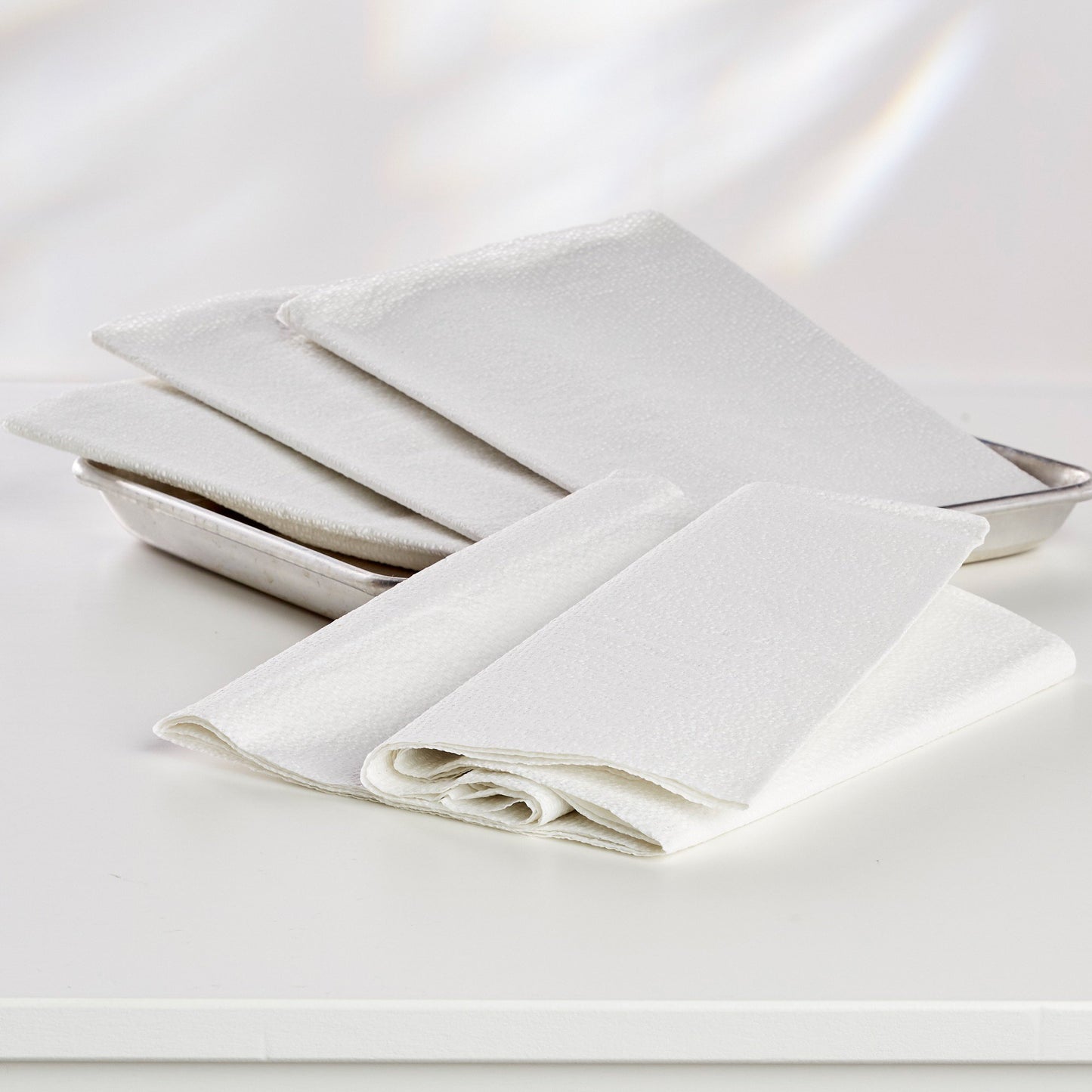 SHEET, DRAPE 2PLY ECON WHT 40X60 (100/CS)