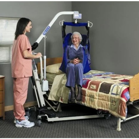 Invacare Reliant 450 Battery-Powered Lift with Power-Opening Low Base