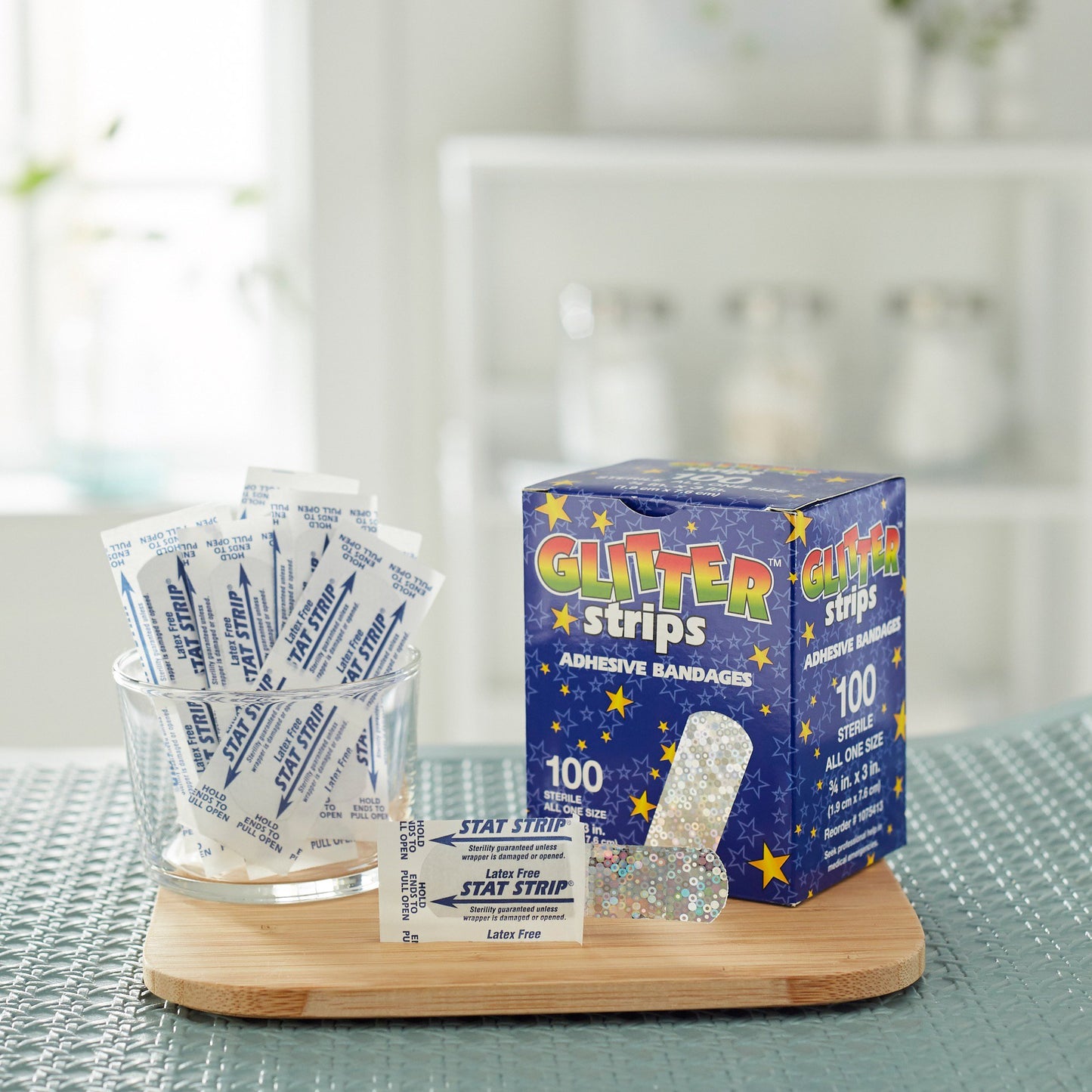 BANDAGE, ADHSV STRIP GLITTER 3/4"X3" (100/BX) DERSCI