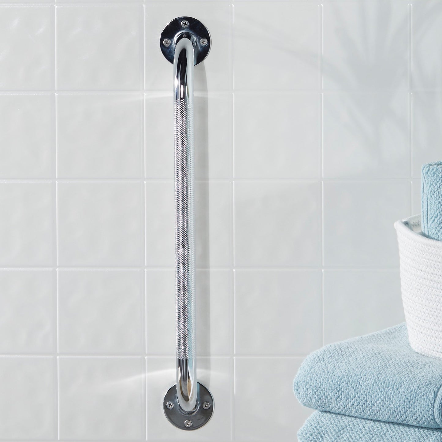 GRAB BAR, WALL CHROME 18" (3/CS)