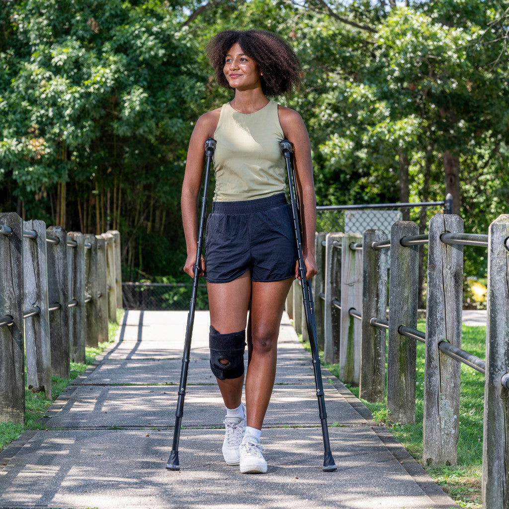 Drive Medical MD by Drive Air-Crutch