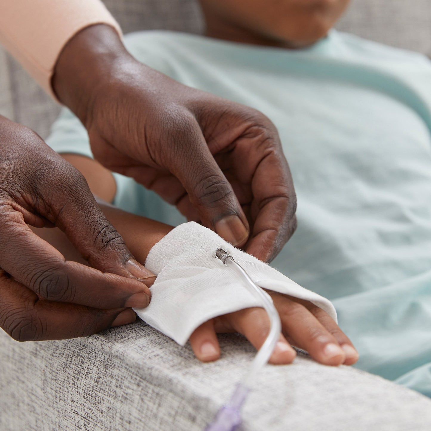 SPONGE, SPLIT HI-ABSRB 2"X2" 6PLY STR (2/PK 35PK/B